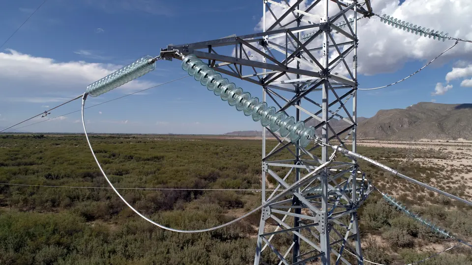 Inspección aérea de transmisión y distribución eléctrica