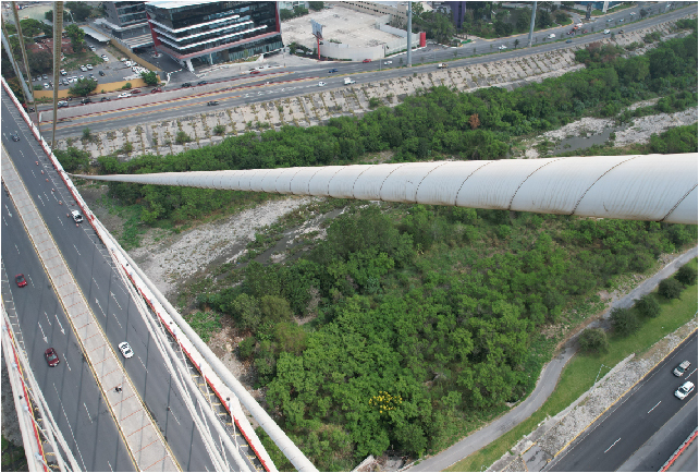 Inspección con dron de puente atirantado